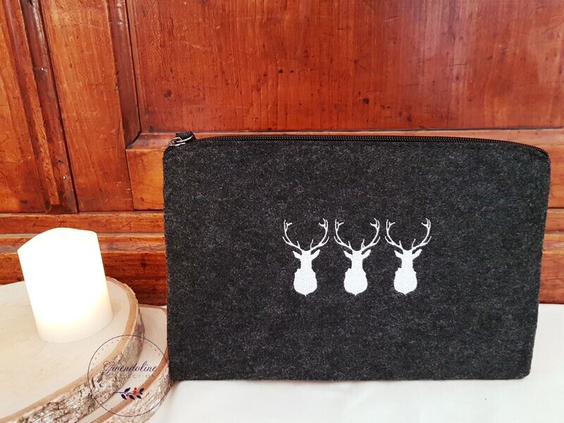 Trousse feutrine Plate
