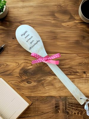 Cuillère en bois personnalisée