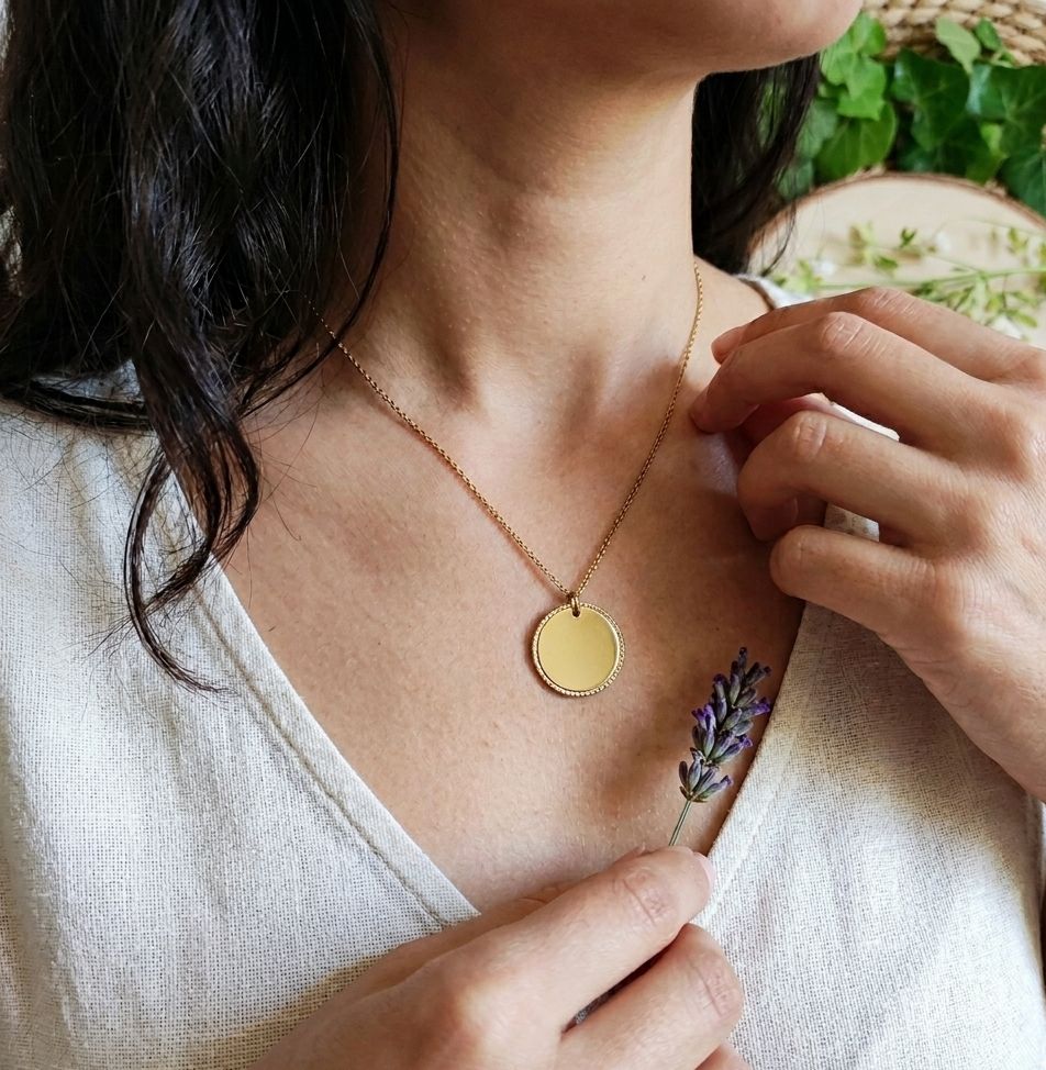 Collier médaille perlée personnalisable