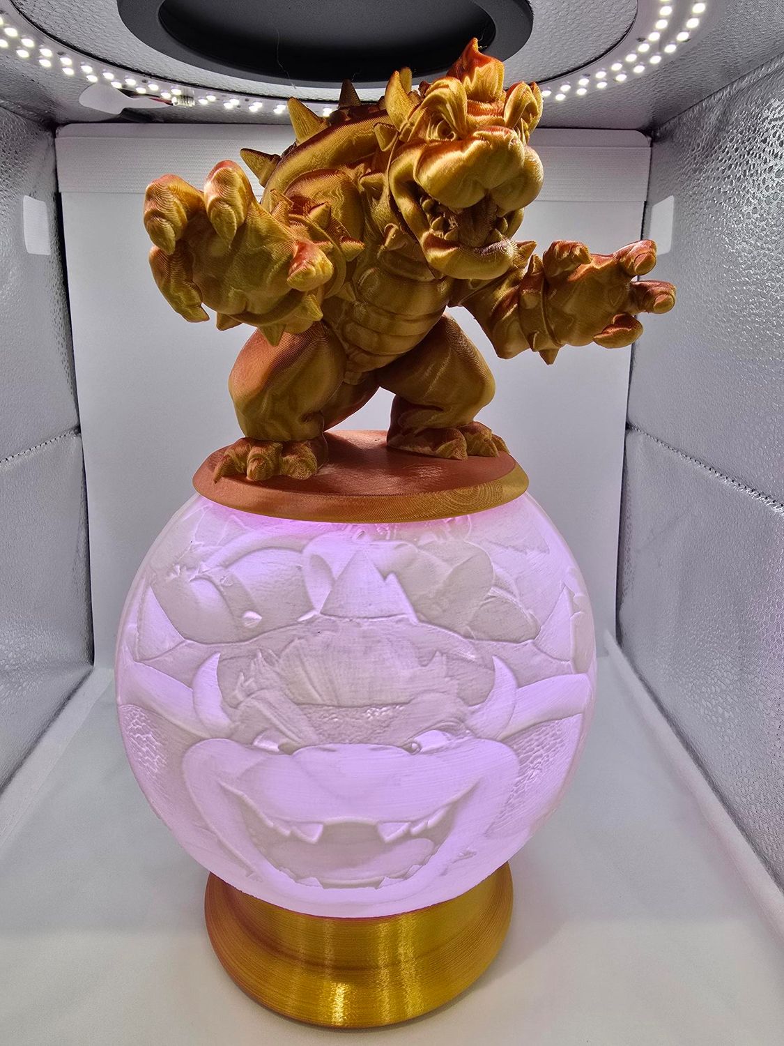 BOULE LUMINEUSE 15cm de diamètre BOWSER