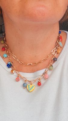 Collar colours