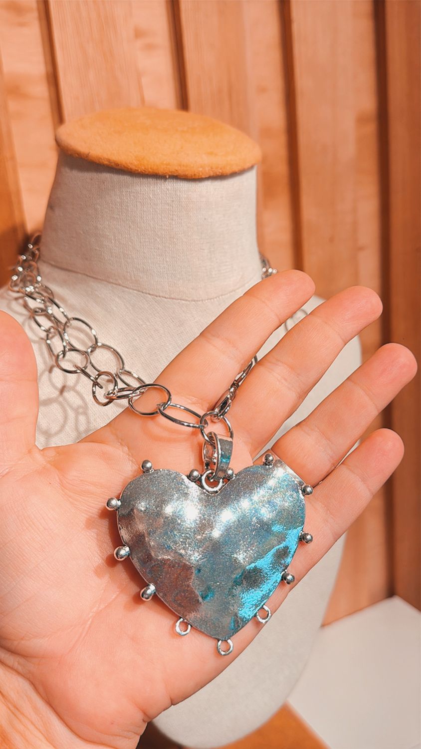 Collar Caro