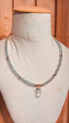Collar Magda
