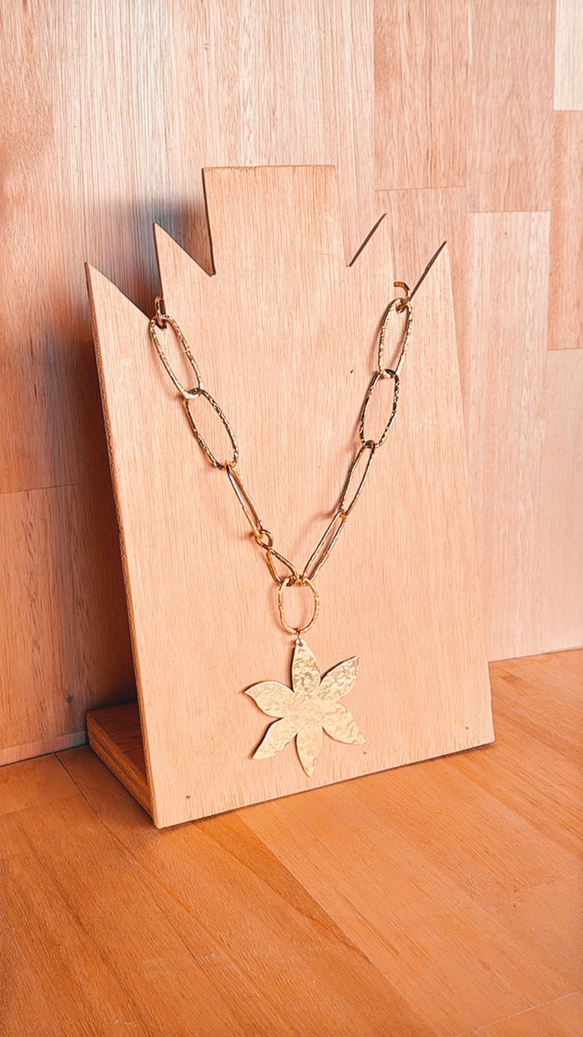 Collar Roma