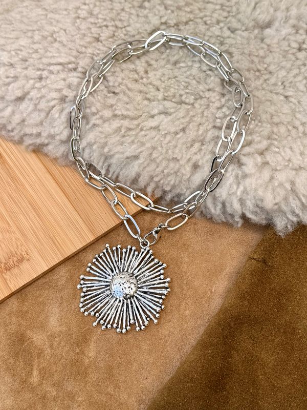 Collar Camila