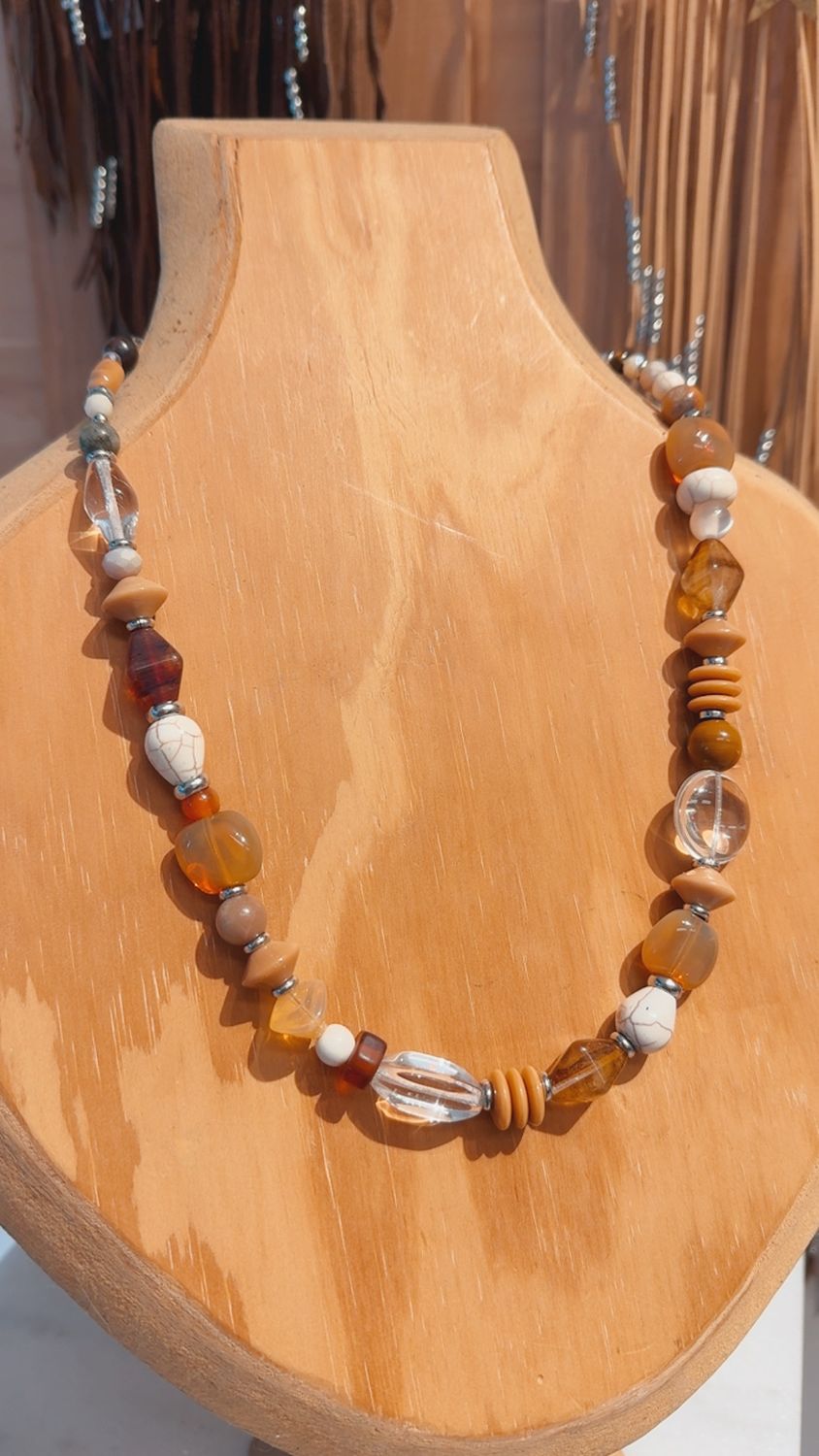 Collar Mare