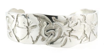 Celtic Interlace Flowers Silver Shine Handmade Pewter Cuff Bracelet