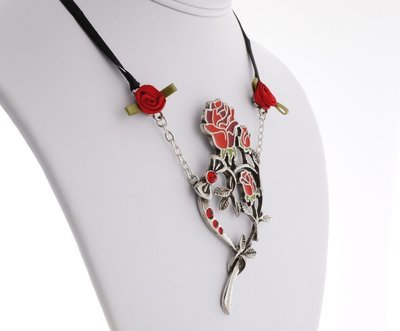 Alchemy Rose Heart Pewter Necklace Alchemy Rose Heart Pewter Necklace