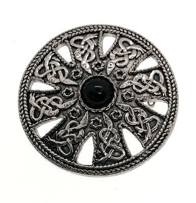 Celtic Serpents Black Onyx Gemstone Handmade Pewter Brooch Celtic Serpents Black Onyx Gemstone Handmade Pewter Brooch