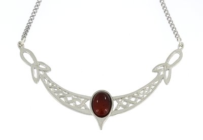 Celtic Triquetras Knotwork Carnelian Gemstone Handmade Pewter Necklace