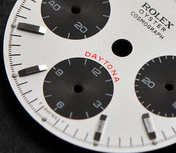Daytona dial
