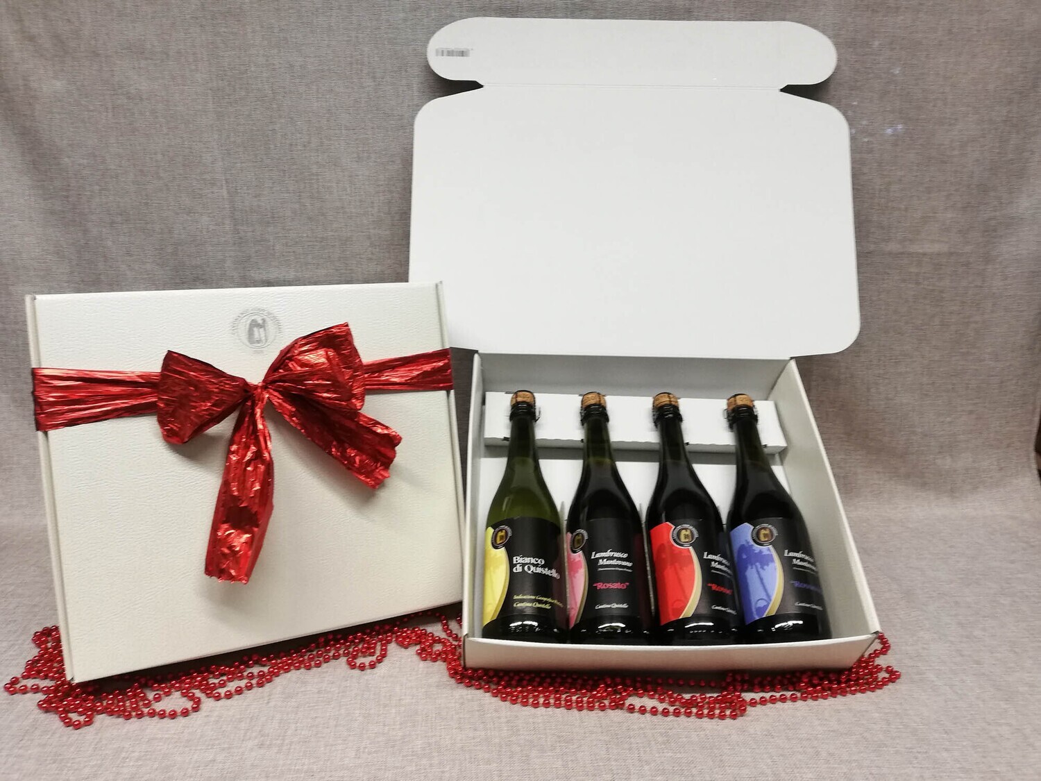 Colori e sapori della tradizione: il cofanetto con i vini tipici di Quistello - C06