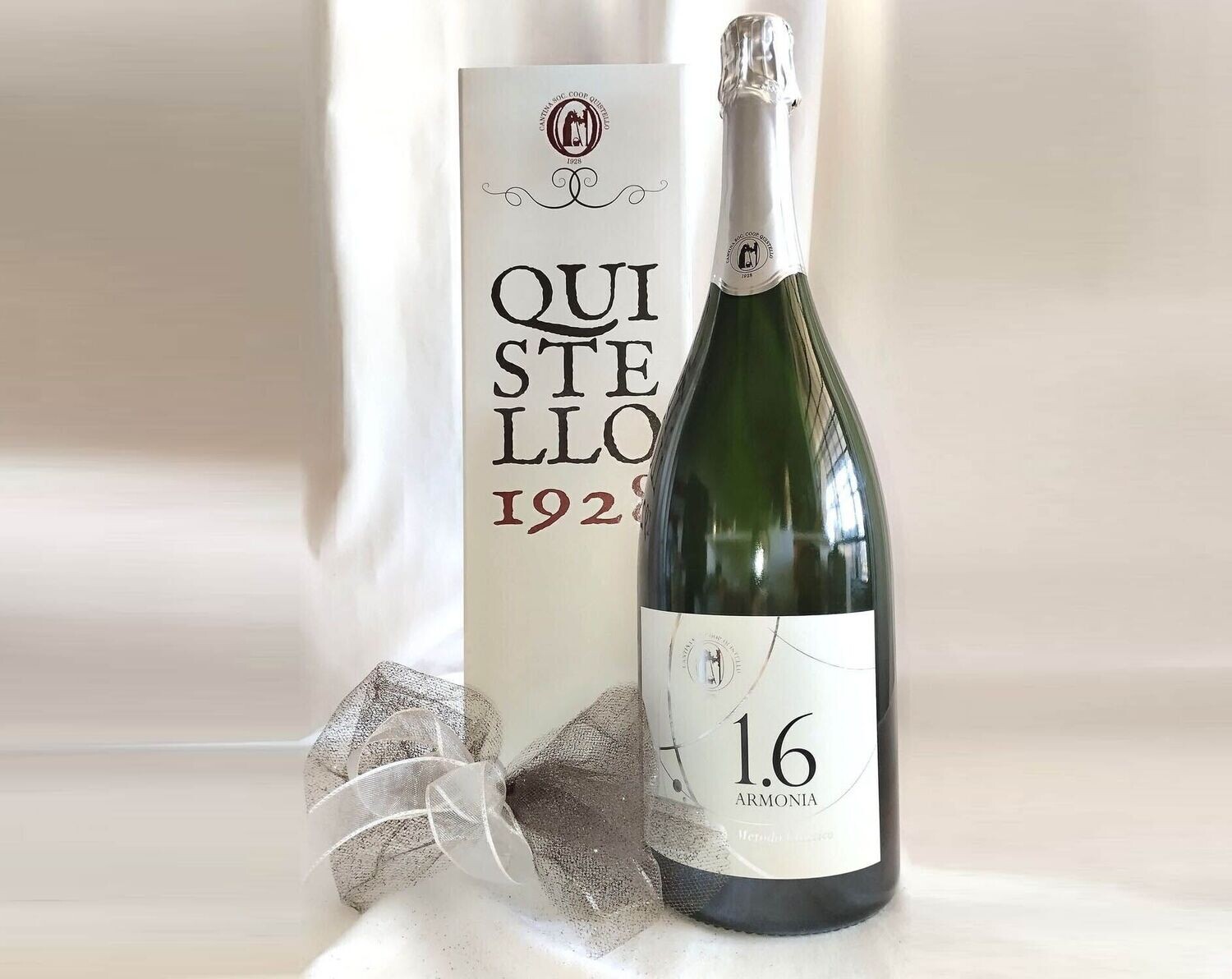 Stile e semplicità: Magnum 1,6 Armonia con cartoncino firmato - 2023-08