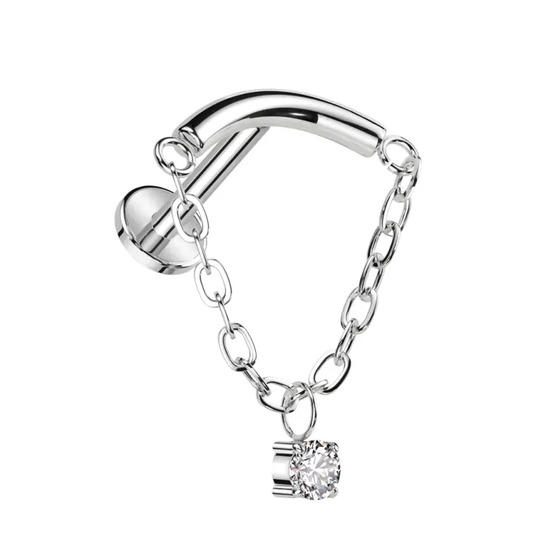 Upper Helix Piercing mit Kette silber