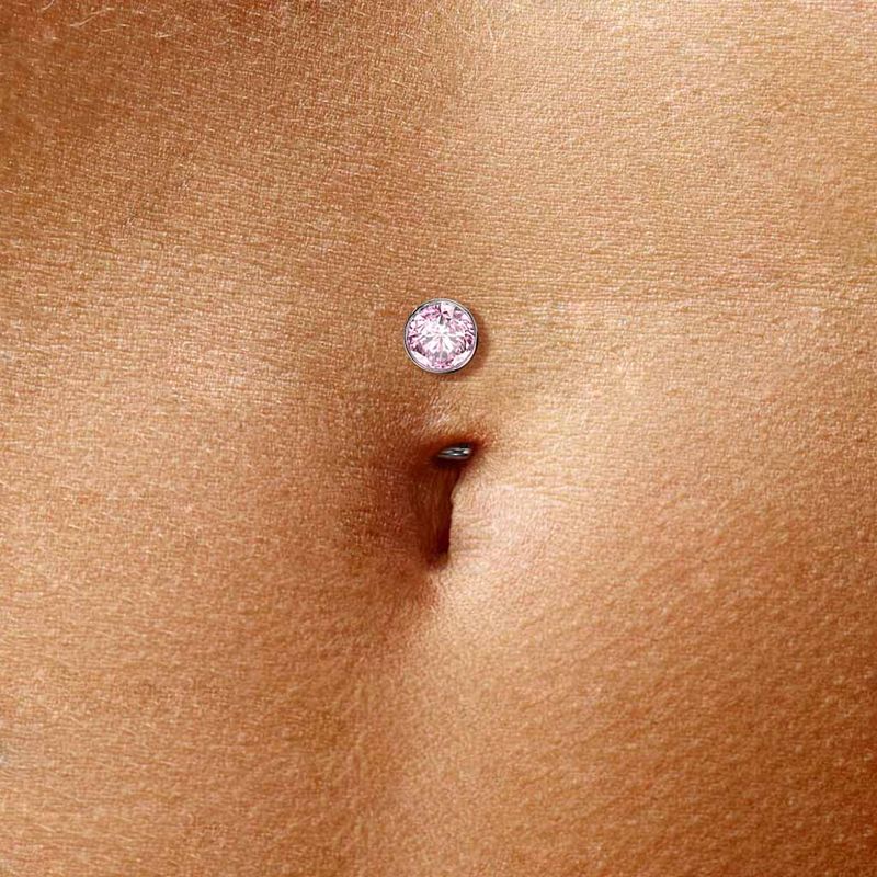 Bauchnabelpiercing aus Titan Kristall pink