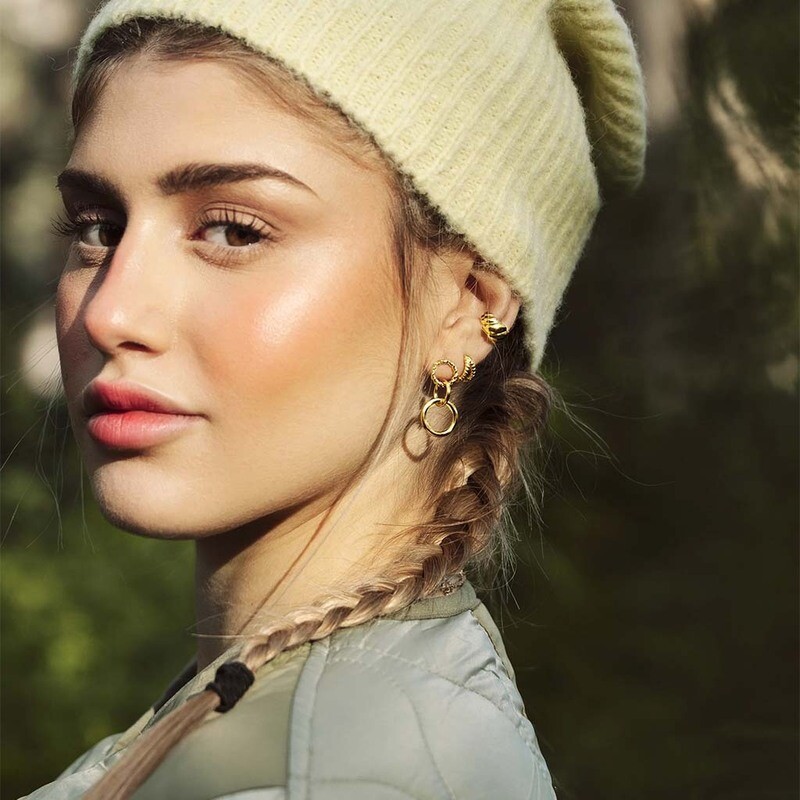 Boucles d’oreilles Shayenne en or 18K.