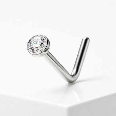 Nasenstecker gebogen aus Titan weiss