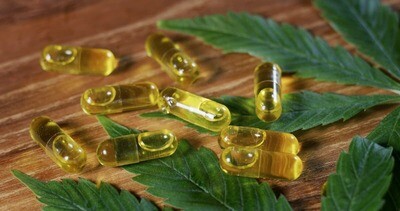 CAPSULES