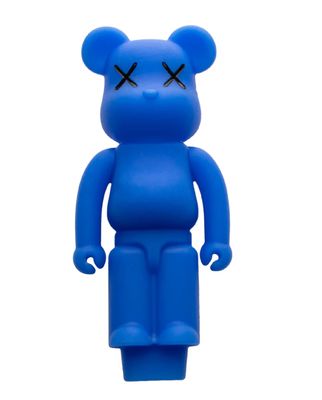 4.25” LIT SILICONE-Bear Hand Pipe
