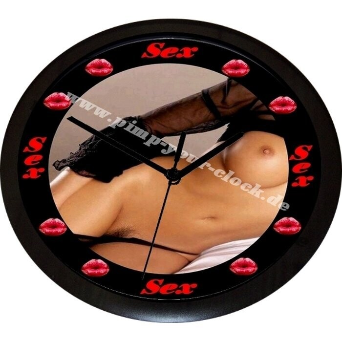 Wanduhr nackte Frau - Sex - Kussmund