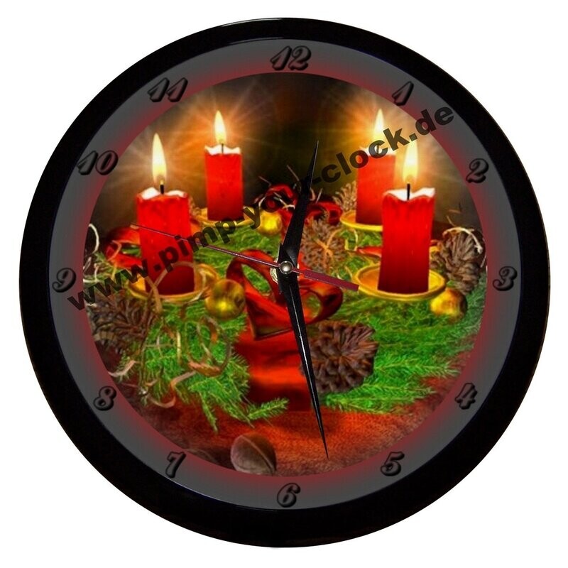 Wanduhr Adventskranz