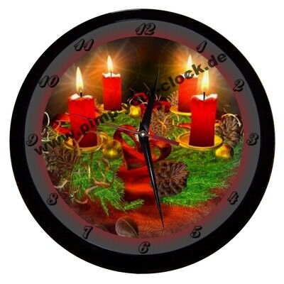 Wanduhr Adventskranz