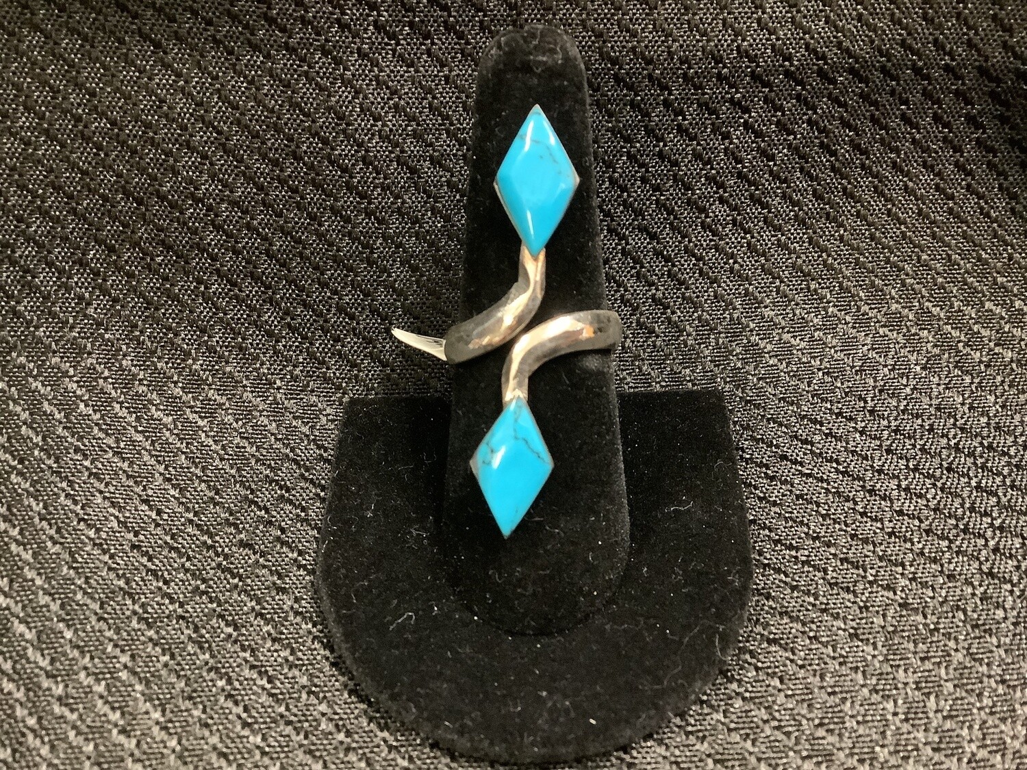 Double-Headed Snake Ring