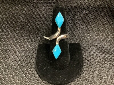 Double-Headed Snake Ring