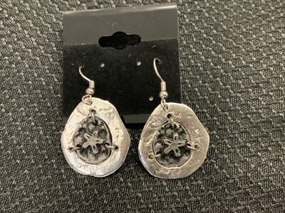Starfish in Circle Earrings