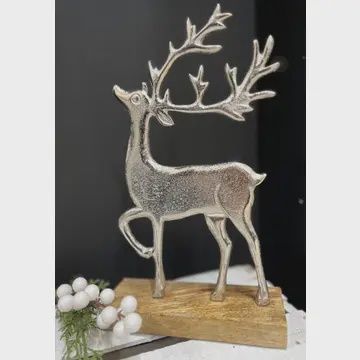 Nickel Reindeer