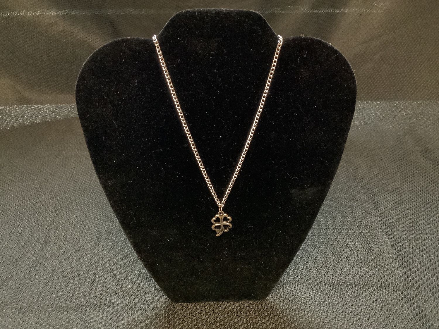 20&quot; Four Leaf Clover Silver Necklace