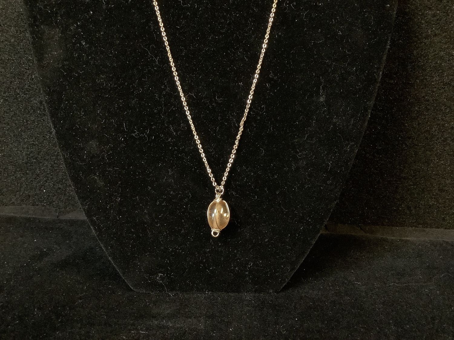 Hanging Pendant Amber Stone Necklace
