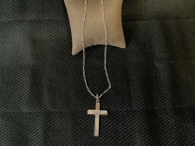 Mother of Pearl Inlaid Silver 18” NecKlace