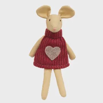 Heart Sweater Sitting Mouse