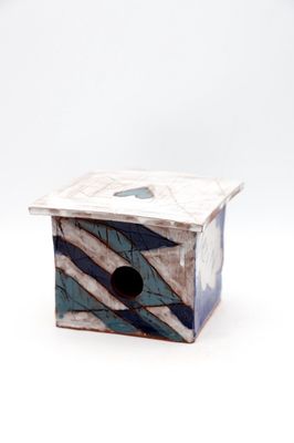 Birdhouse 7.6