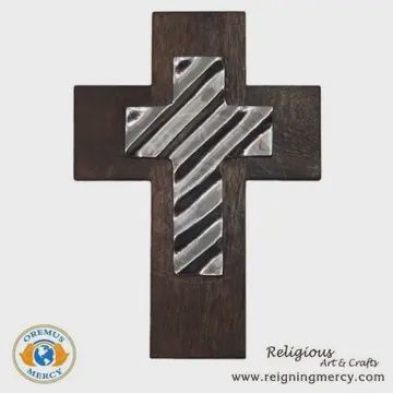 Wooden &amp; Pewter Wall Cross 10"