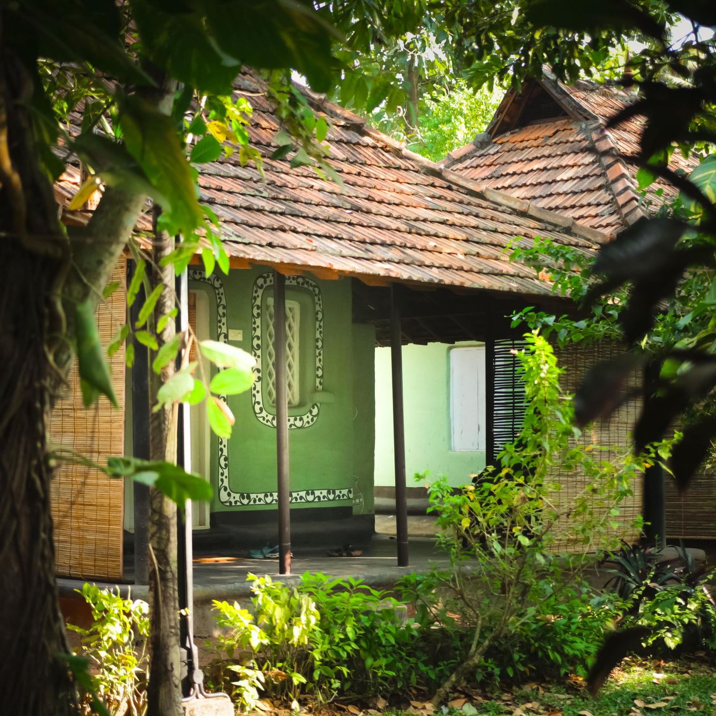 Shared Amba-cottage with veranda