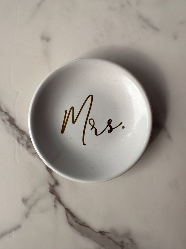 Mrs. Ring Dish