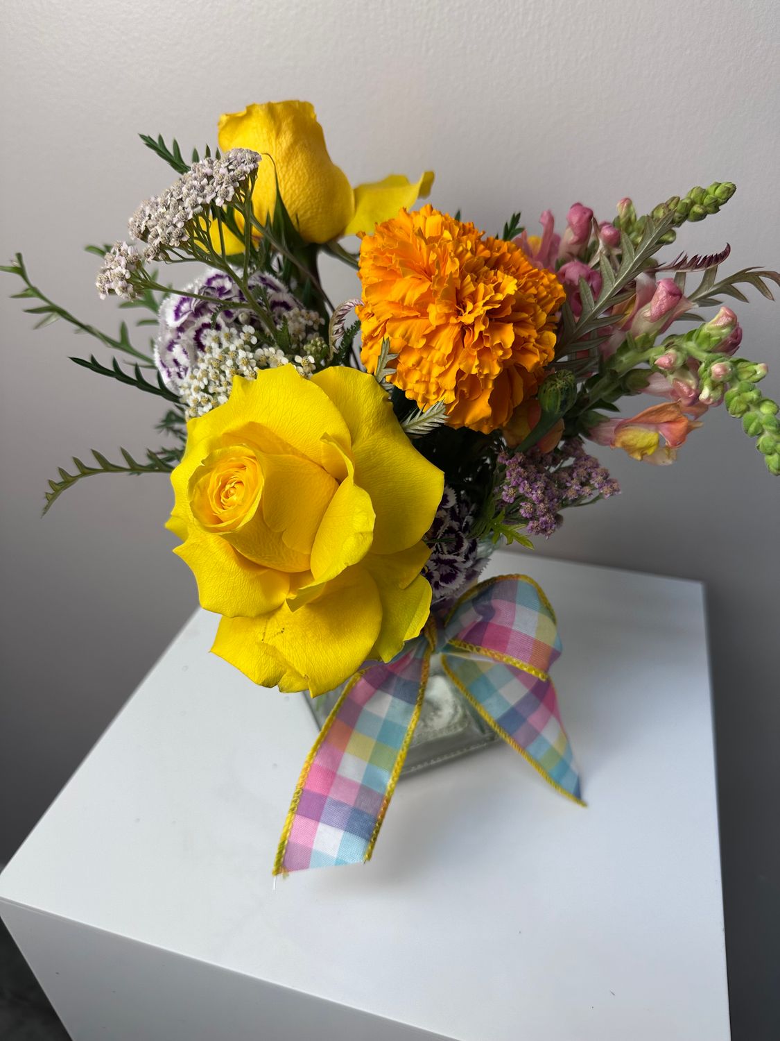 Petite Sustainable Stems - Available Seasonally