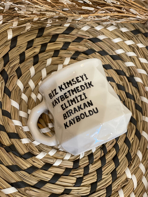 Kimseyi Kaybetmedik Kimseyi Kaybetmedik