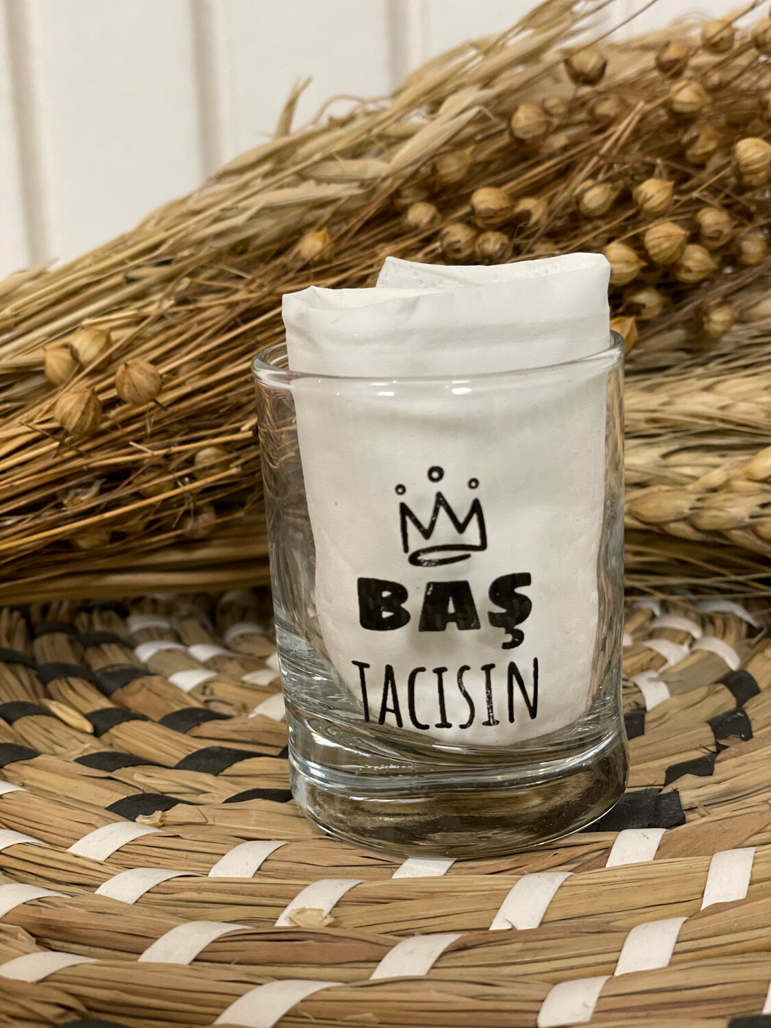 Baş tacısın