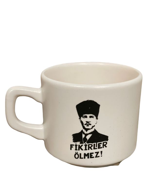 Fikirler ölmez Fikirler ölmez