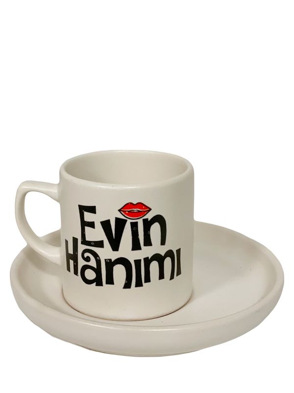 Evin hanımı