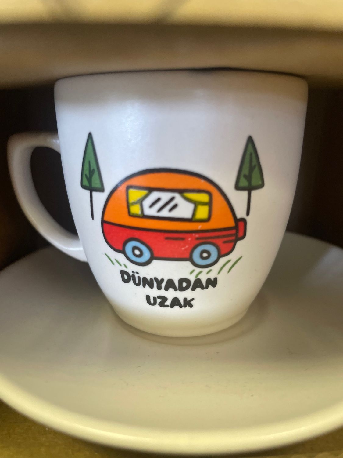 Dünyadan Uzak