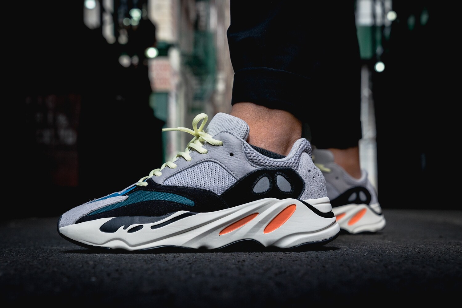 Adidas Yeezy Boost 700 Wave Runner