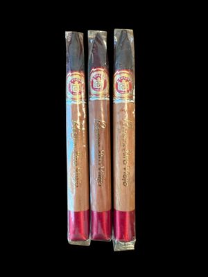 A. Fuente Añejo 888 3 Pack