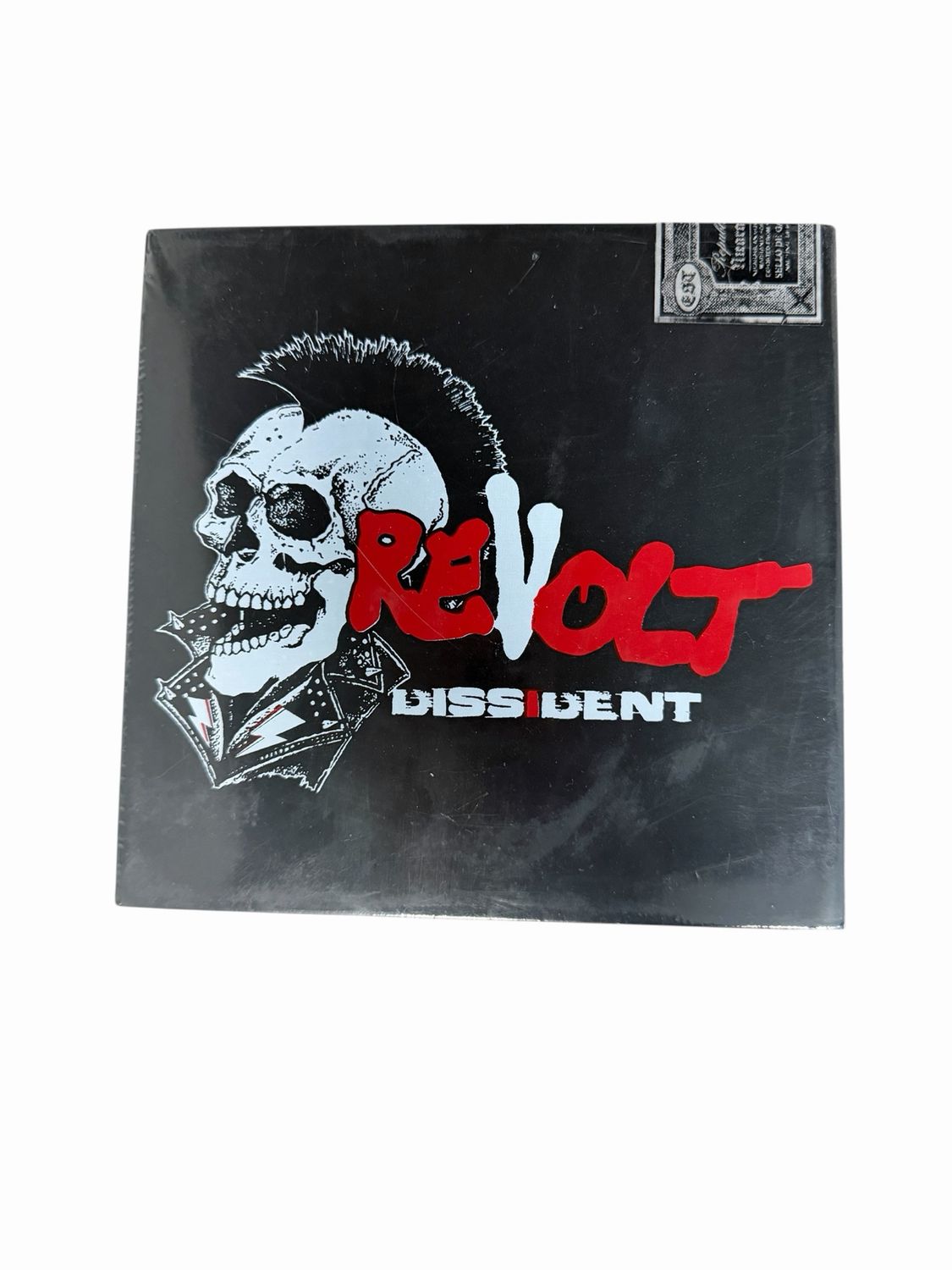 Dissident Revolt L.E. Robusto