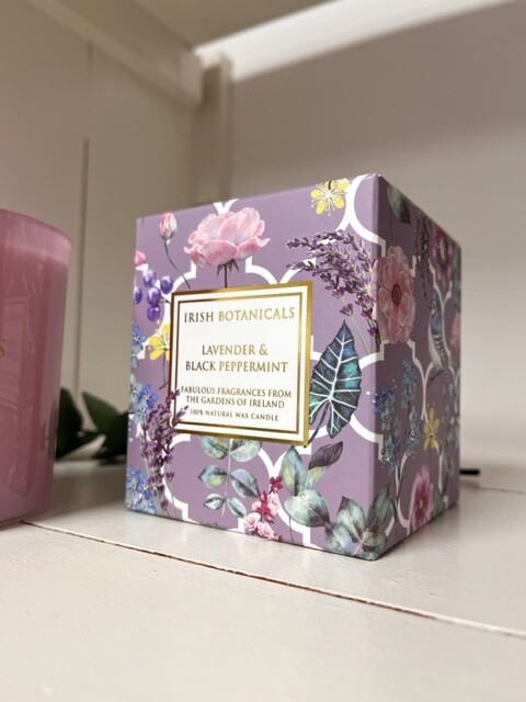 Irish Botanicals Lavender & Black Peppermint Candle
