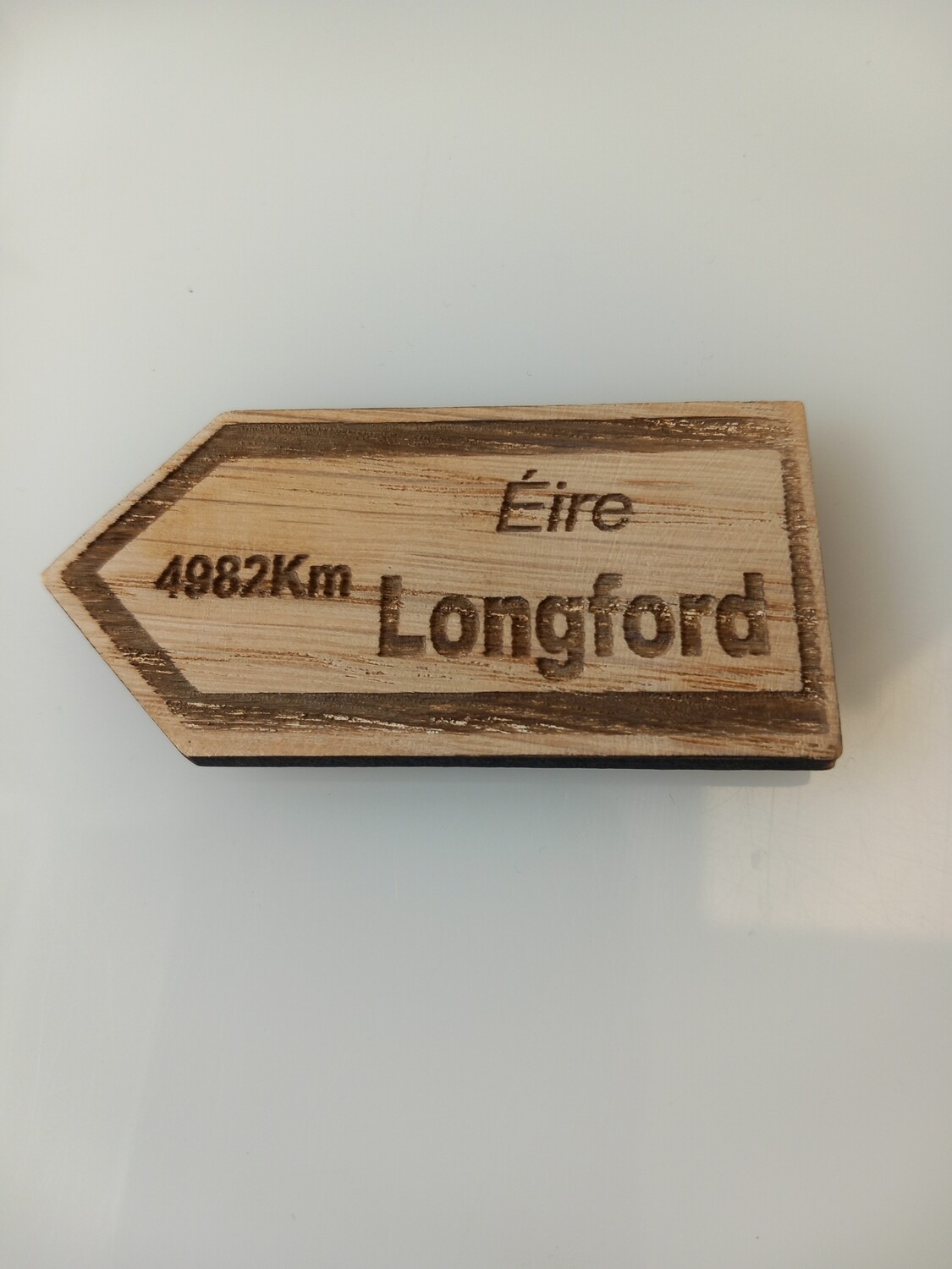 CAULFIELD COUNTRY BOARDS LONGFORD SIGN MAGNET