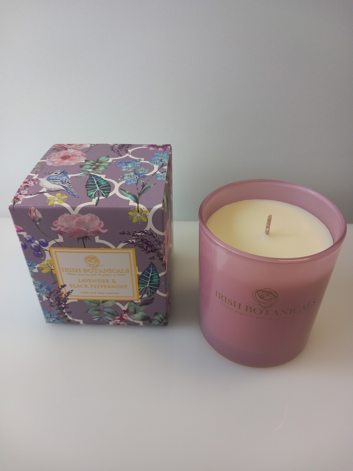 Irish Botanicals Lavender & Black Peppermint Candle